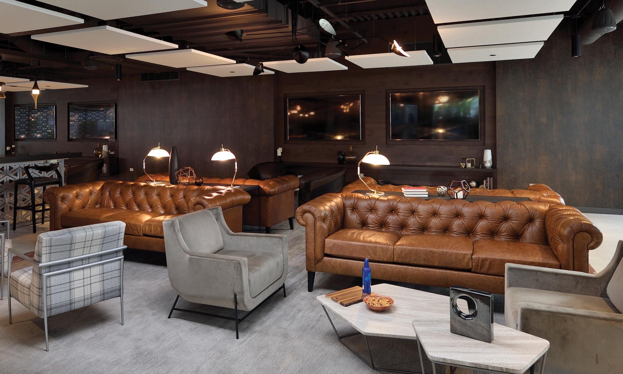Baker Street sofas upholstered in Antiquity leather