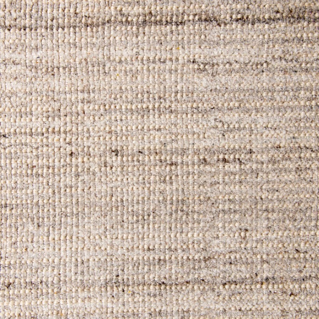White Truffle - FAS#175-3 - 100% woolPom Colors Custom White & 165
