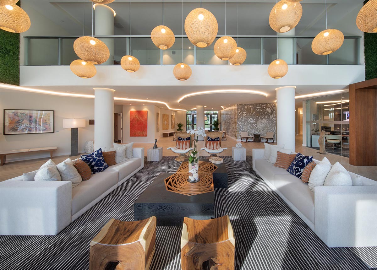 High end rugs decorate the public spaces of the Manor Riverwalk luxury apartments
