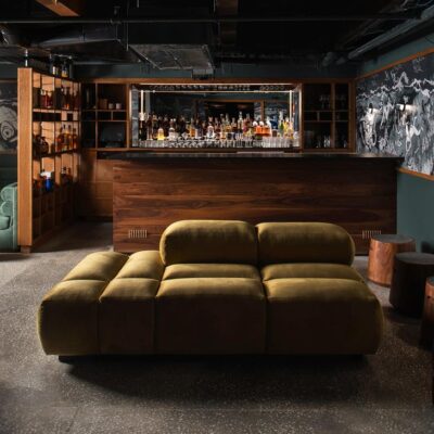 Ichicoro Ane Restaurant custom lounge sofa